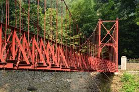 bogor botanical garden red bridge