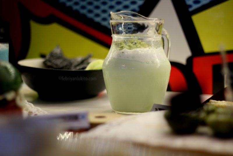 minuman waroeng mee tempat nongkrong asyik di jakarta pusat