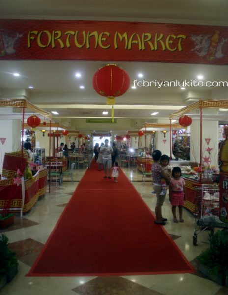 red on chinese new year mean and grand itc permata hijau
