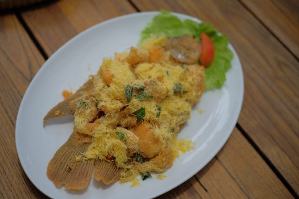 review dapur seafood pantai mutiara jakarta utara