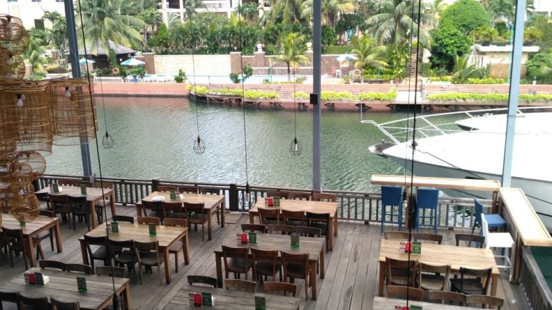 dapur seafood pantai mutiara