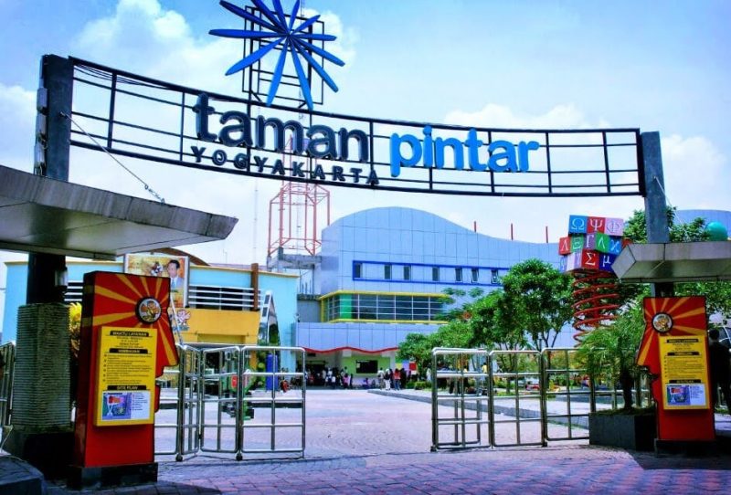 taman pintar jogja - tempat wisata bersama keluarga di jogja